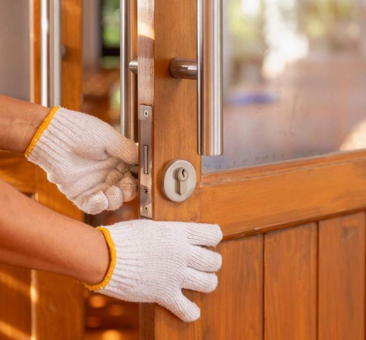 Installation de serrure à Annemasse